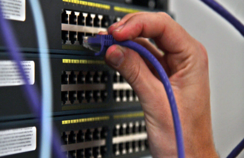 What Is a Power over Ethernet Switch 